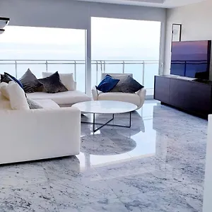 Luxuryfloor37/38 شقة باتومي